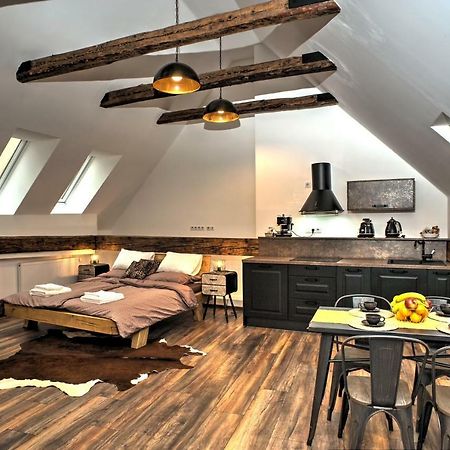 Kristanka - Kouzelne Apartmany Prachatice Eksteriør billede